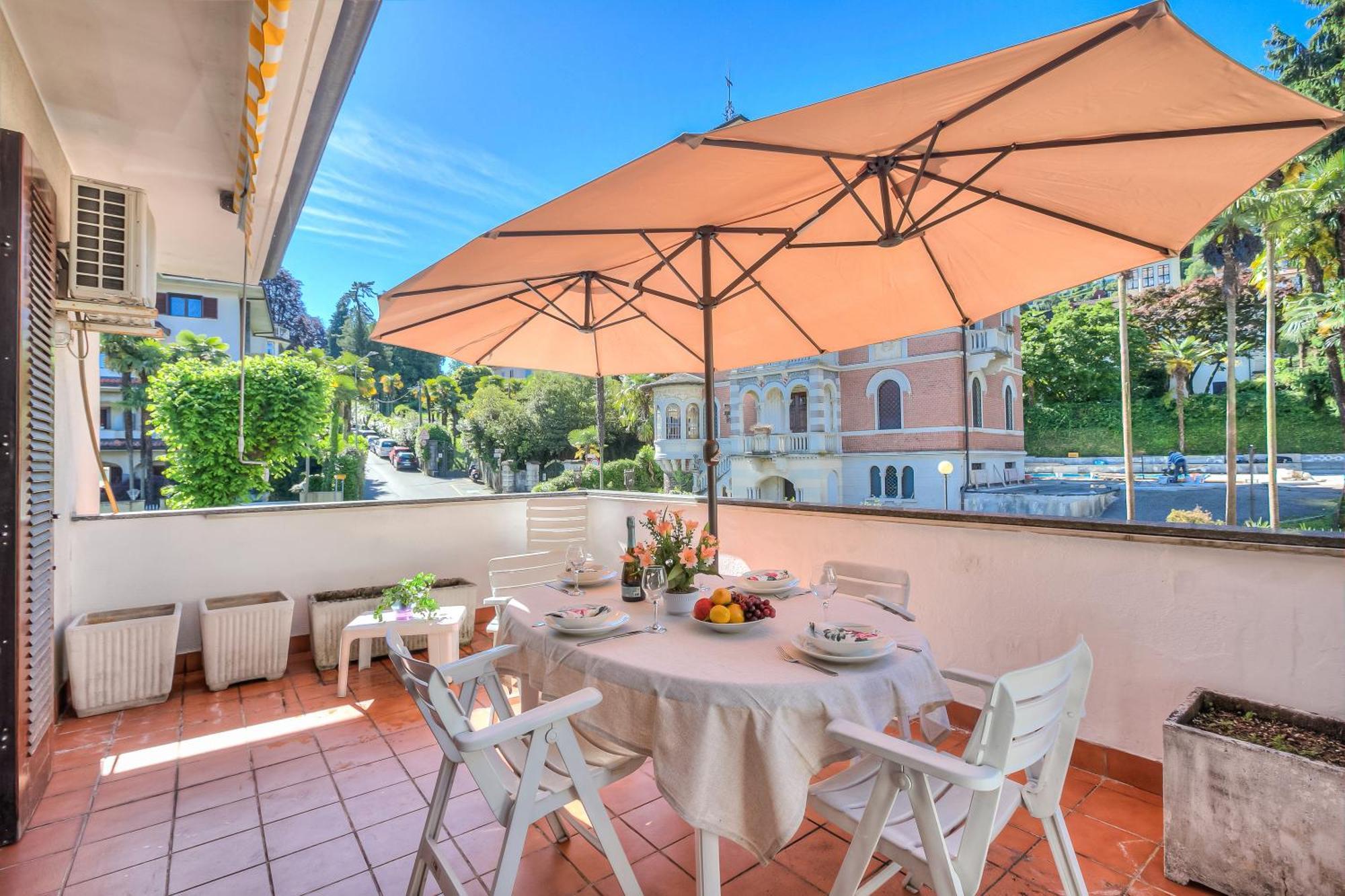 Appartamento Gaya Stresa Center - Happy Rentals Kültér fotó